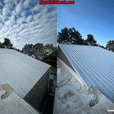 Metal-Roof-Cleaning-in-St-Louis-MO 1